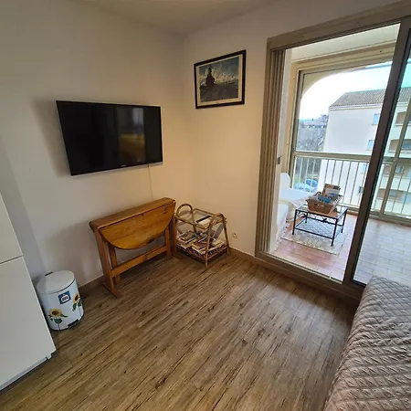 T3 Spacieux,2chambres,clim,piscine Appartement *