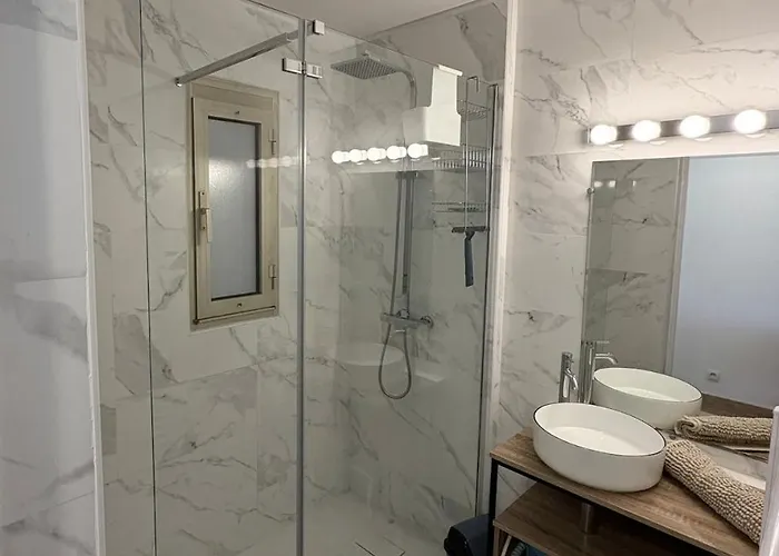 Super T3 Piscine Lägenhet Sainte-Maxime