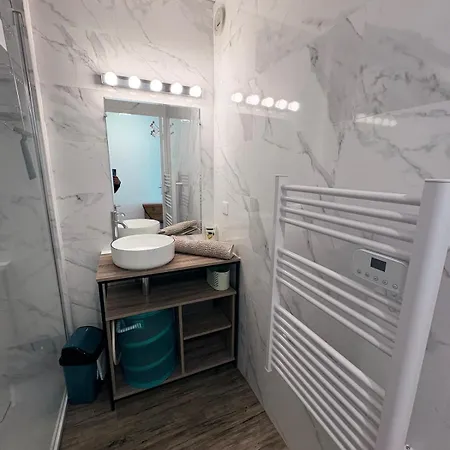 T3 Spacieux,2chambres,clim,piscine *