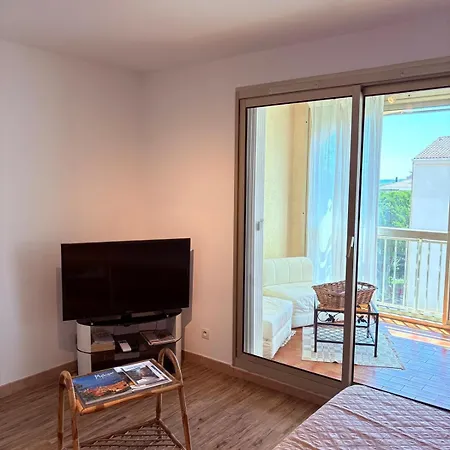 Apartment Super T3 Piscine *